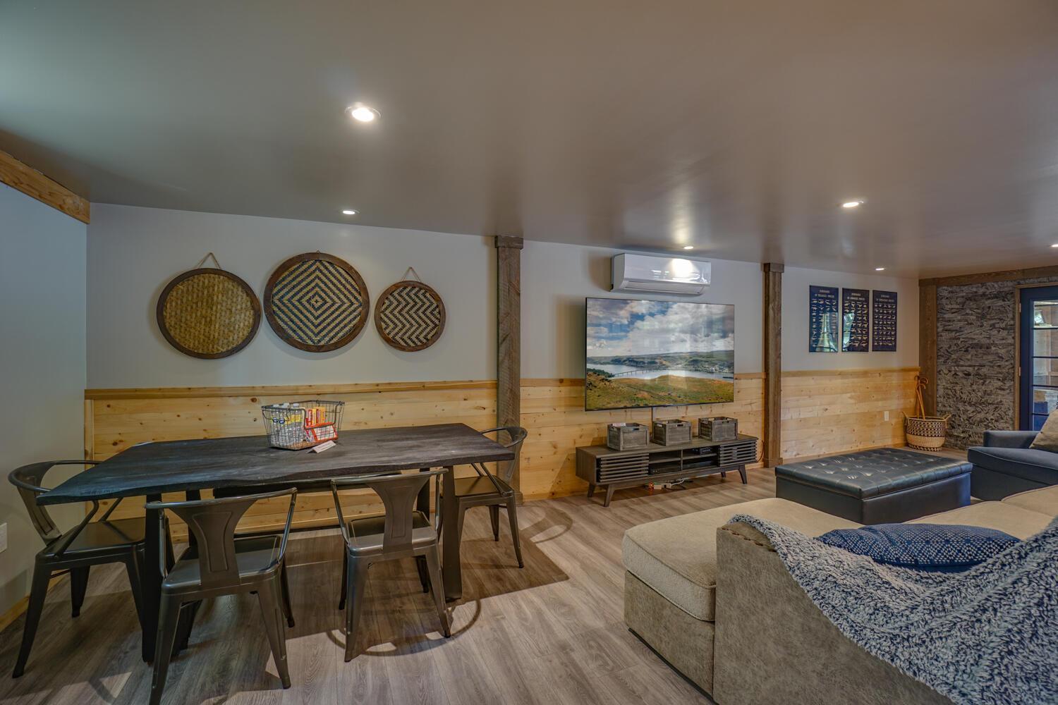 Jurassic Rebirth Out On Jul 2 - Book Your Stay Now (Adults Only) Washougal ภายนอก รูปภาพ